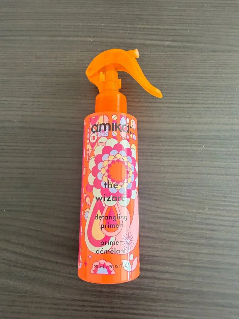 amika The Wizard Silicone-Free Detangling Primer